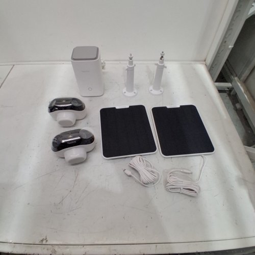 REOLINK 4K SOLAR WIRELESS OUTDOOR SECURITY 2 CAMERAS SYSTEM WITH HOME HUB 2X PT ULTRA + SOLAR PANEL - WHITE - (MODEL: REOLINK 2X Argus 4 Pro+SP ) image 3
