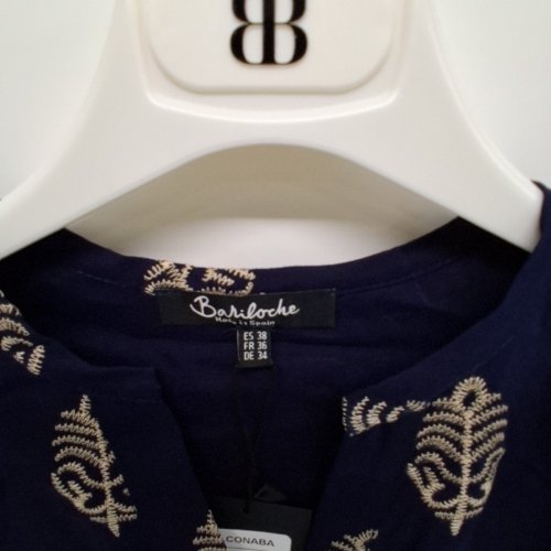 WOMEN'S BARILOCHE EMBROIDERED PILL-OVER SHIRT - SMALL / MEDIUM - 38 - NAVY / BEIGE (STYLE : ALCONABA) image 5