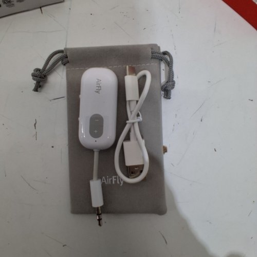 TWELVE SOUTH AIRFLY SE BLUETOOTH WIRELESS TRANSMITTER WITH 3.5MM AUX CONNECTOR - WHITE/GREY (MODEL: TS-2259) image 3