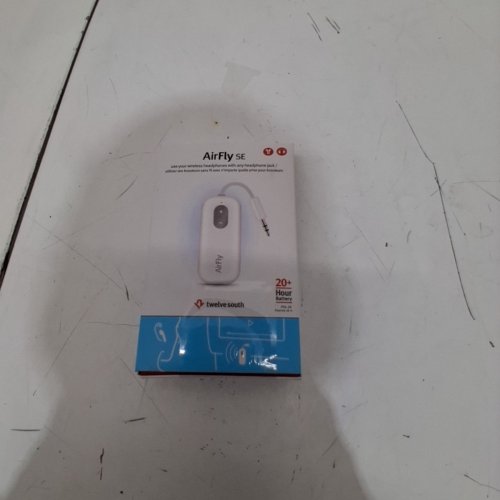 TWELVE SOUTH AIRFLY SE BLUETOOTH WIRELESS TRANSMITTER WITH 3.5MM AUX CONNECTOR - WHITE/GREY (MODEL: TS-2259) image 4