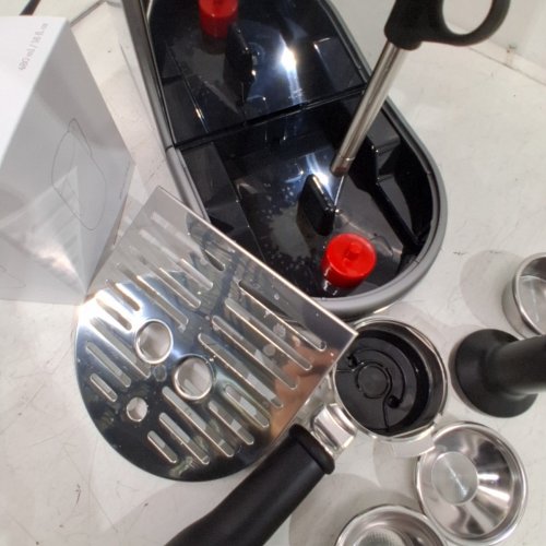 BREVILLE THE BAMBINO COMPACT ESPRESSO MAKER - STAINLESS STEEL (MODEL: BES450BSS) image 4