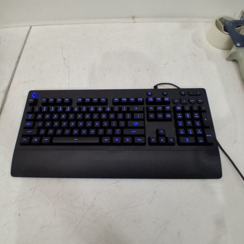 LOGITECH G213 PRODIGY WIRED RGB GAMING KEYBOARD WITH 16.8 MILLION LIGHTING COLOURS - (MODEL: Y-U0029/920-008083) image 3
