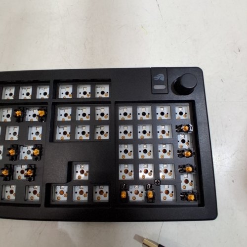 GLORIOUS GAMING GMMK 3 PRO - 100% BAREBONES CUSTOM MECHANICAL GAMING KEYBOARD KIT WITH KNOB WITH MODULAR GASKET SYSTEM - HOTSWAPPABLE MX - ALUMINUM SWITCH PLATE - BLACK (MODEL: GMMK3 PRO) image 6