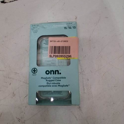 ONN MAGSAFE PHONE CASE FOR IPHONE 13, 14 AND 15 - CLEAR image 2