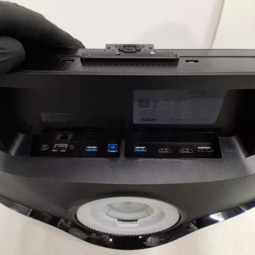 SAMSUNG ODYSSEY G6 CURVED GAMING MONITOR - 27"- 240HZ, 1MS, 2K QHD (MODEL: S27BG652EN) image 5