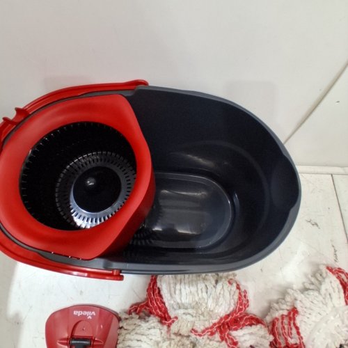 VILEDA EASY WRING RINSE CLEAN SPIN MOP AND BUCKET SYSTEM - 22" TO 36" - BLACK/RED/BLUE - (MODEL: 168467) image 4