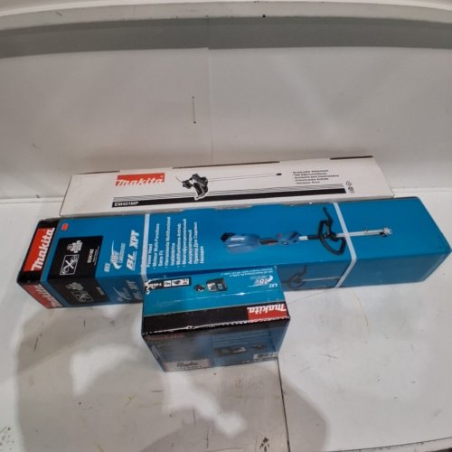 MAKITA 18V LXT POWER HEAD AND BRUSHCUTTER ATTACHMENT TOOL SET- 18V (MODEL: DUX18Z / EM401MP) image 3