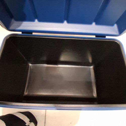 COLEMAN CHILLER TRAVEL COOLER WITH HANDLES - 48QT - BLUE image 2