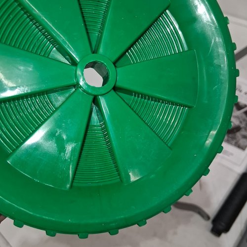 COLWELT SPIKE LAWN AERATOR, HEAVY DUTY ROLLING LAWN AERATOR - 49" - GREEN / SILVER image 3