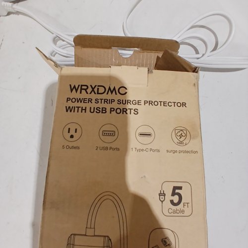 WRXDMC POWER STRIP SURGE PROTECTOR WITH USB PORTS - 5FT CORD; 5 OUTLETS; 2 USB PORTS; 1 TYPE-C PORT - WHITE image 3