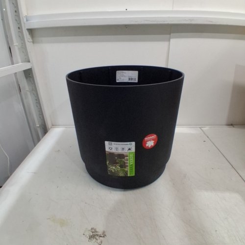TIERRA VERDE ALTO RECYCLED RUBBER SELF WATERING PLANTER - 15" X 15" - BLACK (MODEL: MT5100768) image 3