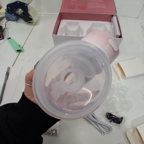 MOMCOZY DOUBLE WEARABLE HANDS FREE BREAST PUMPS - WHITE/PINK (MODEL: S12 PRO-V) image 7