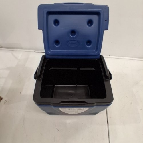 COLEMAN CHILLER PORTABLE INSULATED HARD COOLER - HOLDS UP TO 4 CANS WITH 4LBS OF ICE - 9QT - SAPPHIRE BLUE (MODEL: 6209) image 2