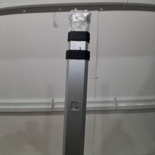 ALUMINUM 3-SECTION SURVEY MEASURING ROD WITH BUBBLE LEVEL AND CARRY BAG - 9FT/10THS - SILVER/ORANGE (MODEL: 9FT3J10) image 4