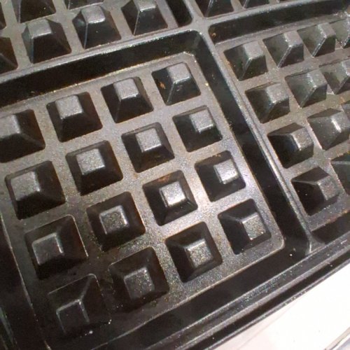 CUISINART 2-IN-1 BELGIAN WAFFLE MAKER WITH PANCAKE PLATE - STAINLESS STEEL (MODEL: WAF-350C) image 5