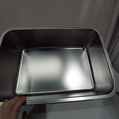 ZUHUCPTS EASY-CLEAN SMOOTH SIDE ROUNDED CORNER HIGH EDGE CAT LITTER BOX - 20" X 14" X 6" - STAINLESS STEEL image 7