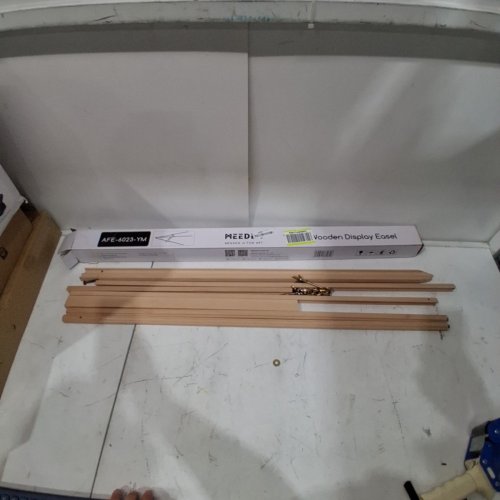 MEEDEN WOOD EASEL STAND - 64" TALL - HOLDS UP TO 40" CANVAS - NATURAL/BEACH WOOD (MODEL: AFE-6023-YM) image 2