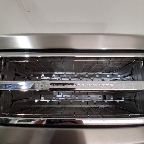 BREVILLE THE A BIT MORE 4-SLICE LONG SLOT TOASTER - BRUSHED STAINLESS STEEL (MODEL: BTA730XL/A) image 4