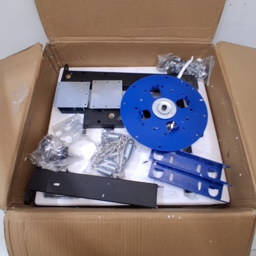 ROTATING SILK SCREEN PRINTING PRESS MACHINE, 2 WORK STATIONS & 4 COLORS - 21" X 18" - BLUE/BLACK - (MODEL: S4-2) image 5