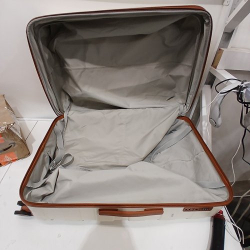 VIPBOX HARDSIDE EXPANDABLE ULTRA DURABLE POLYCARBONATE LIGHTWEIGHT SUITCASE - 28" - WHITE image 4