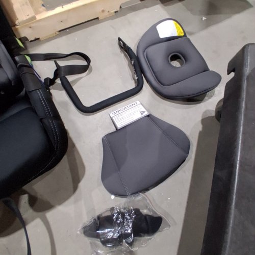 BRITAX POPLAR CLICK TIGHT CONVERTIBLE REAR &FRONT FACING CAR SEAT - 40LB REAR FACING MAX LOAD / 65LB FRONT FACING MAX LOAD - STONE ONYX/BLACK (MODEL: E1C973M) image 3