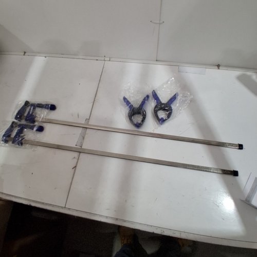 4PK VEVOR BAR F-CLAMP WITH TWO CLAMPS - 36" - 600LB CAP - BLUE/BLACK (MODEL: FCA36-2P&Y) image 2