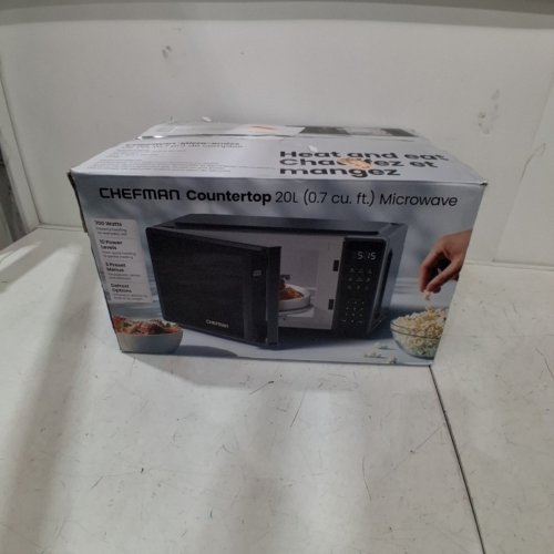 CHEFMAN COUNTERTOP MICROWAVE OVEN - 0.7 CU.FT./20L - BLACK (MODEL: RJ55-7-V2-CA) image 7