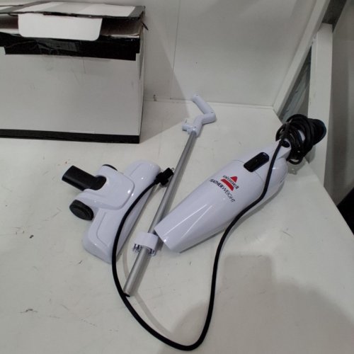 BISSELL FEATHERWEIGHT 3-IN-1 STICK/HAND VACUUM CLEANER - WHITE - (MODEL: 2033J) image 3