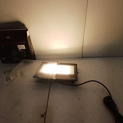 CHANGM OUTDOOR FLOOD LIGHT - 8000LM RGB LIGHT WITH MOBILE APP - IP66 WATERPROOF - BLACK image 3