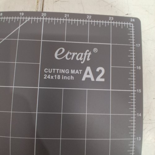 ECRAFT LARGE SELF HEALING DOUBLE SIDED CUTTING MAT - 24" X 18" - GREY / BLACK (MODEL: A2) image 2