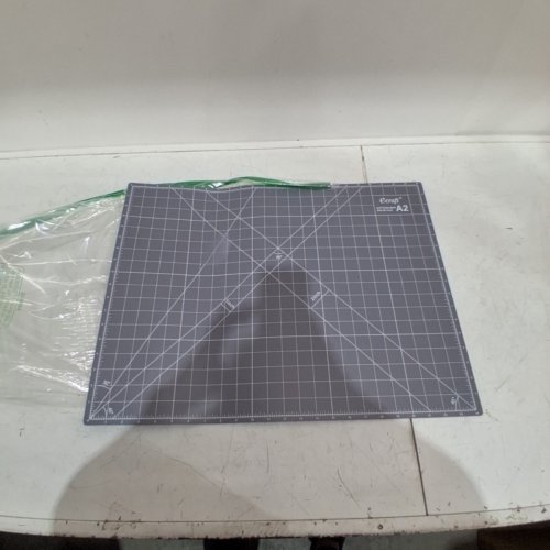 ECRAFT LARGE SELF HEALING DOUBLE SIDED CUTTING MAT - 24" X 18" - GREY / BLACK (MODEL: A2) image 3