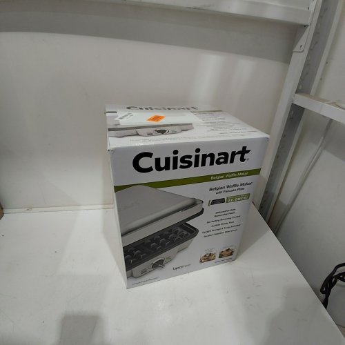 CUISINART BELGIAN 2-IN-1 WAFFLE MAKER WITH PANCAKE PLATE - STAINLESS STEEL AND BLACK (MODEL: WAF-350NASC) image 6