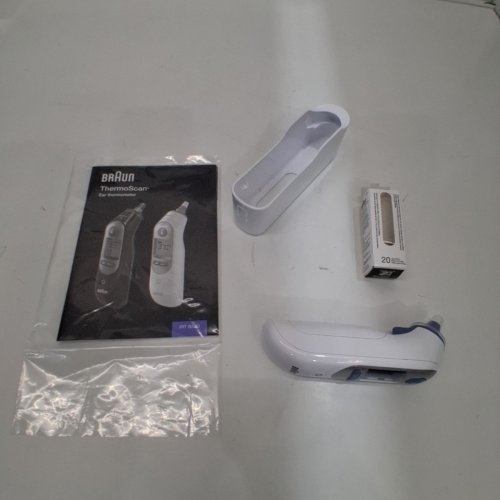 BRAUN THERMOSCAN 7 EAR THERMOMETER WITH AGE PRECISION FOR INFANTS, CHILDREN AND ADULTS (MODEL:IRT6520CA) image 3