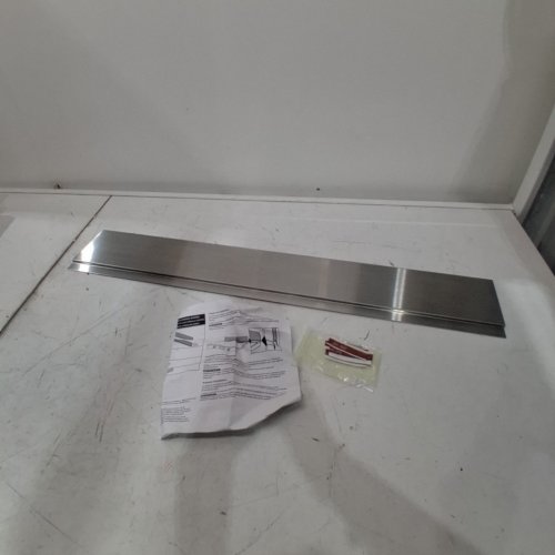 FRIGIDAIRE FRONT CONTROL FREESTANDING RANGE UNIVERSAL BACKGUARD - 29.75" X 4.75" X 0.25" - STAINLESS (MODEL: 11NBBKGDSS) image 2