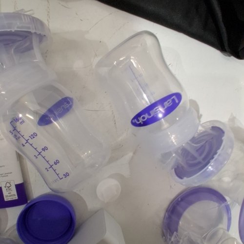 LANSINOH SIGNATURE PRO PORTABLE DOUBLE ELECTRIC BREAST PUMP WITH LCD SCREEN | 3 POWER MODES, FLANGES, 2 BOTTLES - PURPLE/WHITE (MODEL: 44677-0530-90) image 4