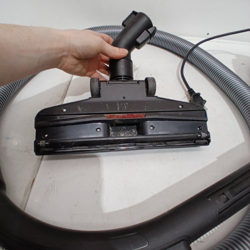 EUREKA WHIRLWIND BAGLESS LIGHTWEIGHT VACUUM, BLUE (MODEL: NEN110A) image 5