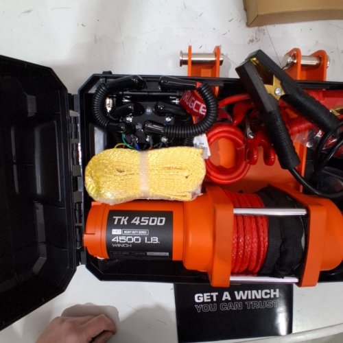 UGCEL ELECTRIC PORTABLE UTILITY SINGLE LINE PULL WINCH WITH STEEL MOUNTING PLATE, INTEGRATED HAWSE FAIRLEAD AND SYNTHETIC ROPE AND REMOTE - 12V DC - 4500LB/2041KG - BLACK/ORANGE (MODEL: TK4500) image 3