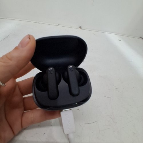 SKULLCANDY SMOKIN' BUDS XT WIRELESS EARBUDS - BLACK (MODEL: SMOKIN' BUDS XT) image 3