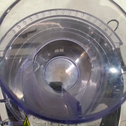 SEJOY CENTRIFUGAL JUICER MACHINE WITH AUTOMATIC PULP EJECTION - 300W - 120 V - BLACK (MODEL: JE3001-UL) image 2