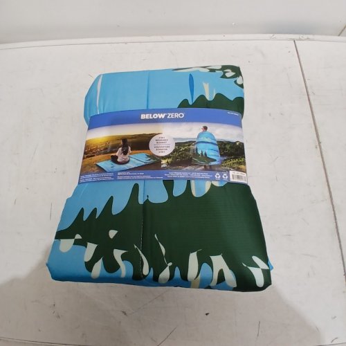 BELOW ZERO 2-IN-1 WEARABLE HOODED OUTDOOR BLANKET - 54" X 76" - GREEN/BLUE (MODEL: 1896292) image 2