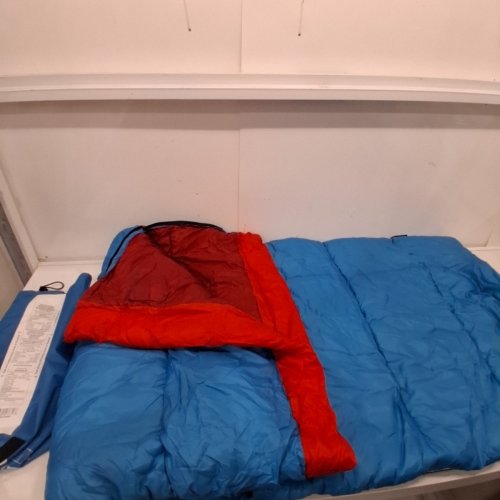 COLEMAN FLATLANDS SLEEPING BAG - 40°F (4.4°C), 75" X 33" - BLUE/RED (MODEL: 2205606) image 2