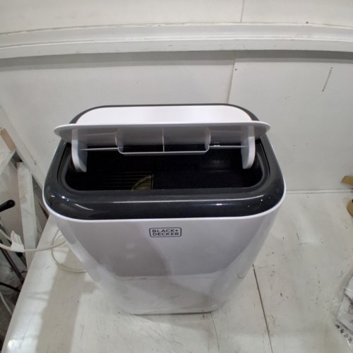 BLACK + DECKER PORTABLE AIR CONDITIONER WITH REMOTE 8500 BTU WHITE (MODEL:BPP05WTB) image 4
