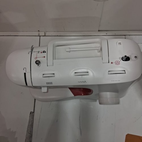 SINGER MX231 SEWING MACHINE WITH 23 BUILT-IN STITCHES - WHITE (MODEL: MX231) image 7