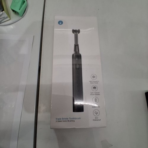 TRIPLE BRISTLE 3-SIDED SONIC TOOTHBRUSH - BLACK image 2