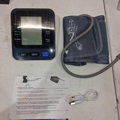 BLOOD PRESSURE MONITOR WITH 3 COLOUR BACKLIT SCREEN 2X99 MEMORY WITH UPPER ARM LARGE CUFF - BLACK (MODEL: BSX525) image 4
