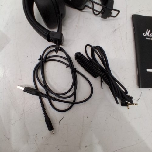 MARSHALL MAJOR IV ON-EAR BLUETOOTH HEADPHONES - 80+ HOURS PLAYTIME, WIRELESS CHARGING - BLACK (MODEL: 1005773) image 4