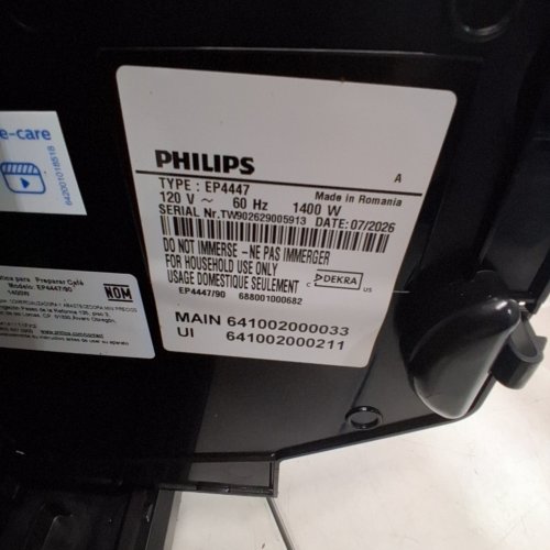 PHILIPS 4400 SERIES LATTEGO FULLY AUTOMATIC ESPRESSO MACHINE WITH BUILT-IN GRINDER & MILK FROTHER - BLACK/CHROME (MODEL: EP4447/90) image 8