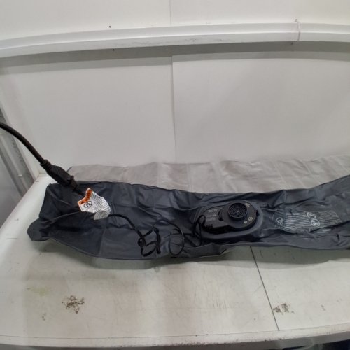INTEX DURA-BEAM PLUS INFLATABLE AIR MATTRESS WITH INTERNAL ELECTRIC PUMP - 18" HEIGHT - QUEEN (MODEL: AP619D) image 2