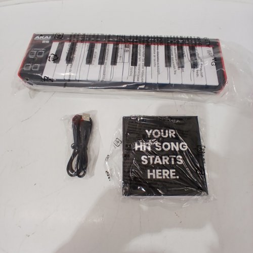 AKAI PROFESSIONAL LPK25 25-KEY PORTABLE USB MIDI KEYBOARD CONTROLLER - RED/ BLACK (MODEL: LPK25 - MK2) image 4