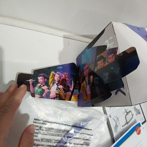 *RARE* 3PC MATTEL CREATIONS KPOP DEMON HUNTERS INFLUENCER KIT - SAN DIEGO COMIC-CON EXCLUSIVE - "HOW IT'S DONE" RAMYEON FIGURE SET image 5
